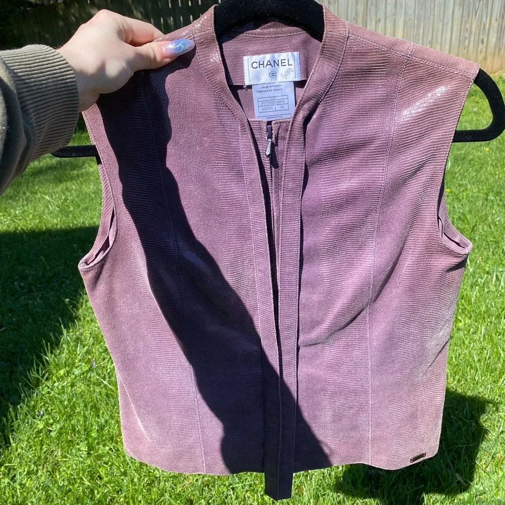 Leather Chanel top - Picture 3 of 15